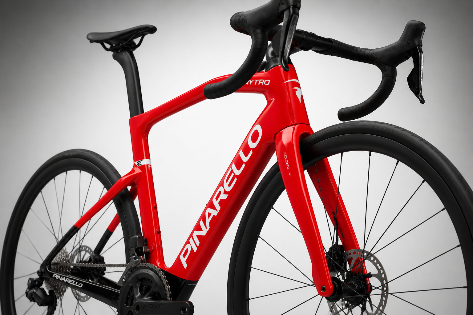 Pinarello Nytro E Road : le tempérament de course italien