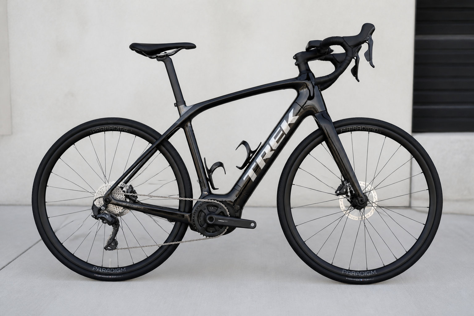Trek Domane+ SLR 7 : l'endurance sans compromis